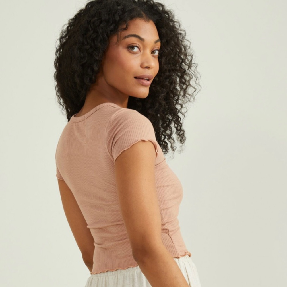 Altar’d State Sidonie Ribbed Tee Pink